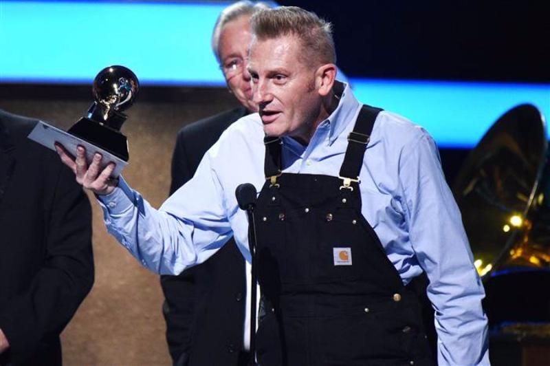 Country Music Couple Joey+Rory Honored With Grammy Award