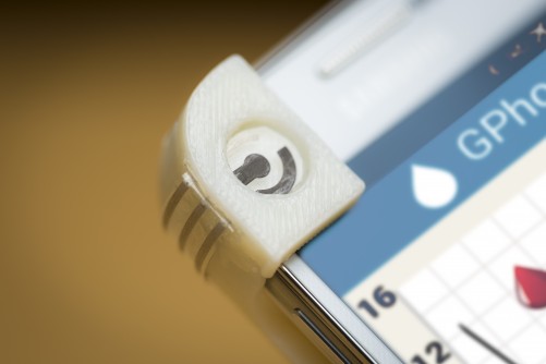 Smartphone Case Offers Blood Glucose Monitoring On The Go