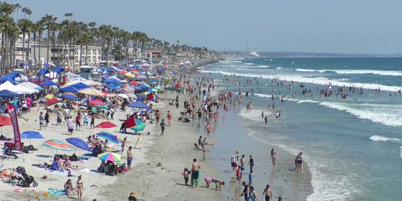 Thousands Flock To The Beaches On 4th Of July