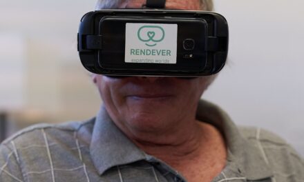 San Diego Oasis hosts free virtual technology fair for older adults