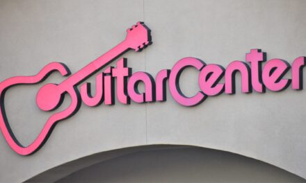 Guitar Center to reduce debt with Chapter 11 bankruptcy protection
