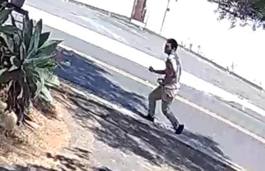 Sheriff’s deputies search for man suspected of assault of South Bay teen