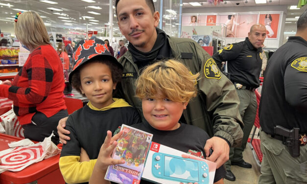 County Probation, Sheriff’s Dept. spread holiday cheer with Shop with a Cop