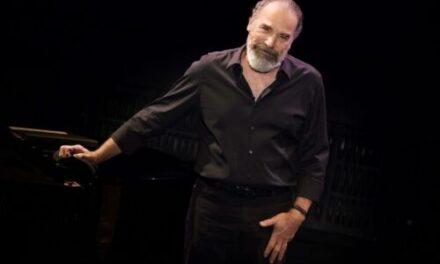 Mandy Patinkin brings concert tour to Balboa Theatre
