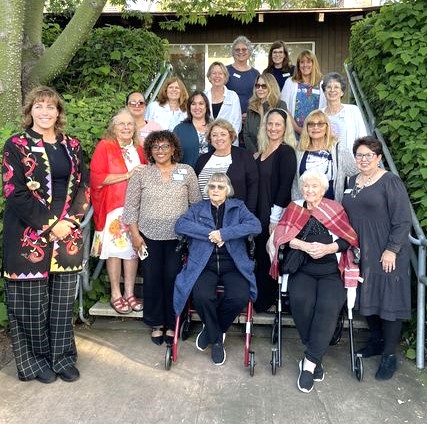 Woman’s Club of Vista celebrates Donation Day, Scholarships Reception