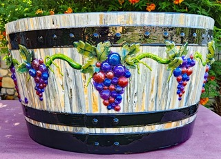 Ramona Art, Wine and Music Festival to display furniture, garden art