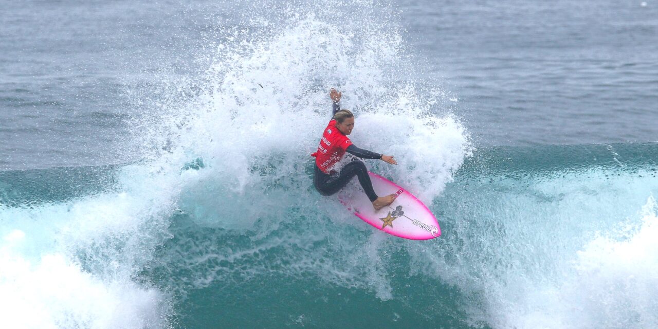 Former and current Super Girl Surf Pro champs shine on day two