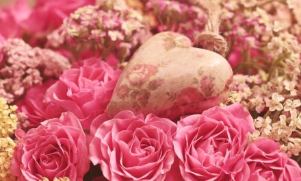 PB Arts Center hosts free Valentine craft event for local students