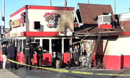 Structure fire damages Oceanside restaurant