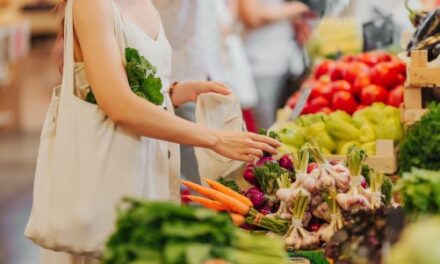 Eating fruits, vegetables and whole grains may increase chance of early onset lung cancer