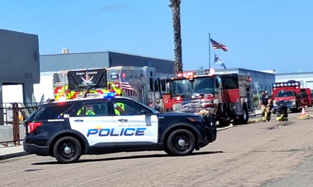 Firefighters contain Oceanside storage yard fire at commercial property