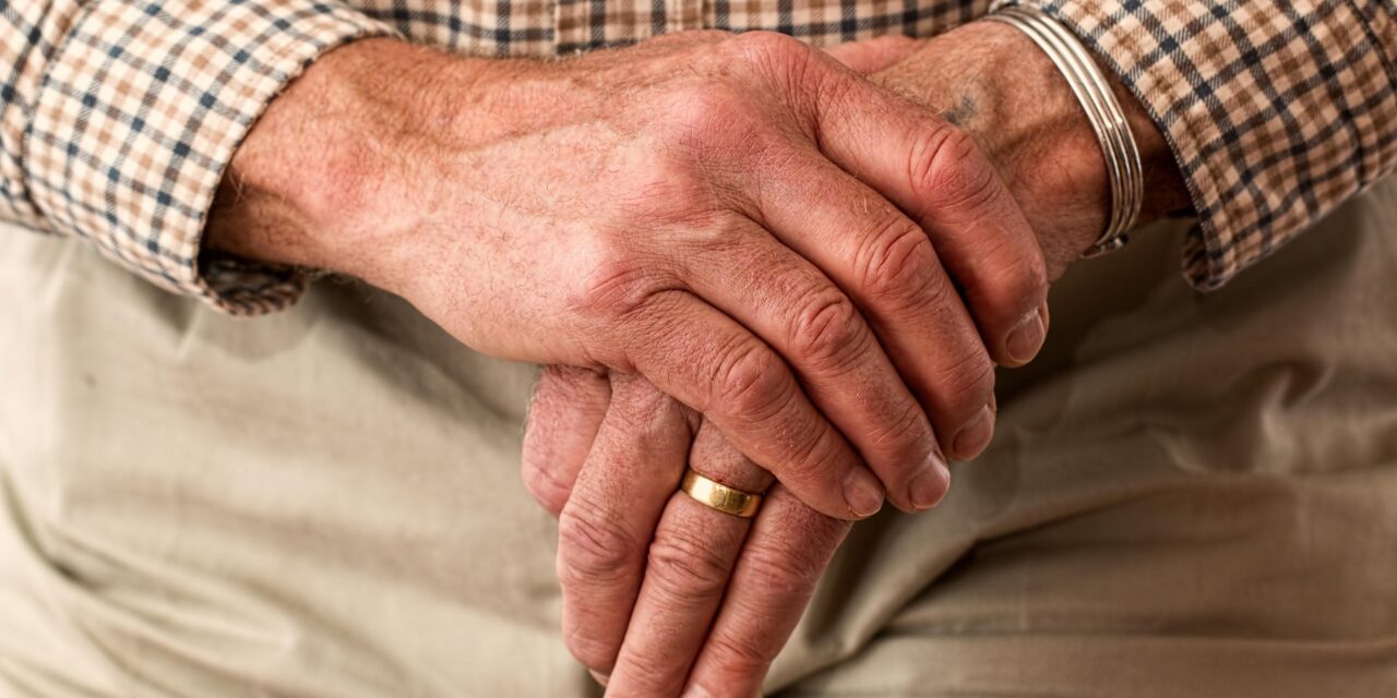 Low-dose radiation therapy for osteoarthritis offered at UC San Diego Health