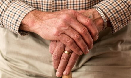 Low-dose radiation therapy for osteoarthritis offered at UC San Diego Health