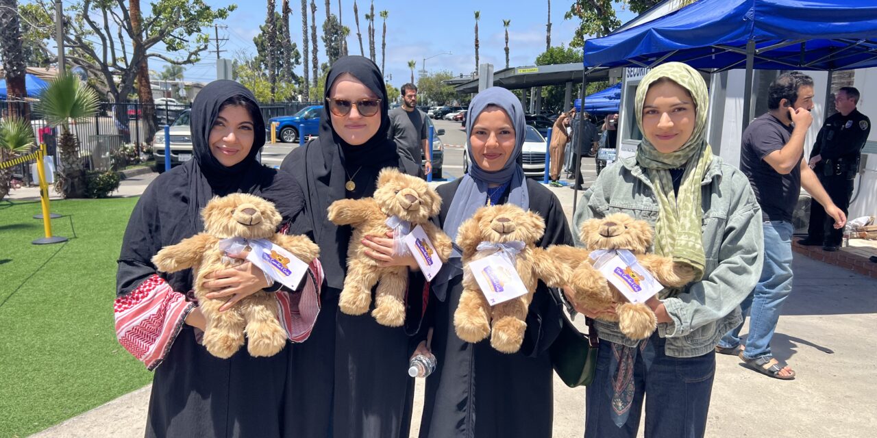 Comfort Cubs donate to families following Islamic Center shooting