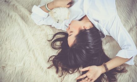 Women with sleep apnea report greater symptom burden than men