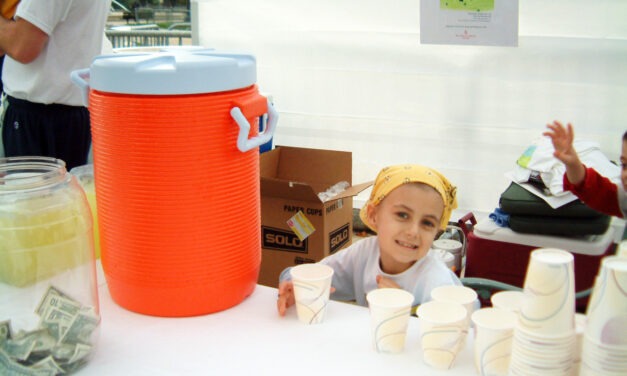 Local Applebee’s locations raise funds for childhood cancer