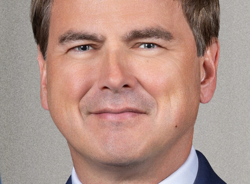David Cummins sworn in as eighth TSA administrator